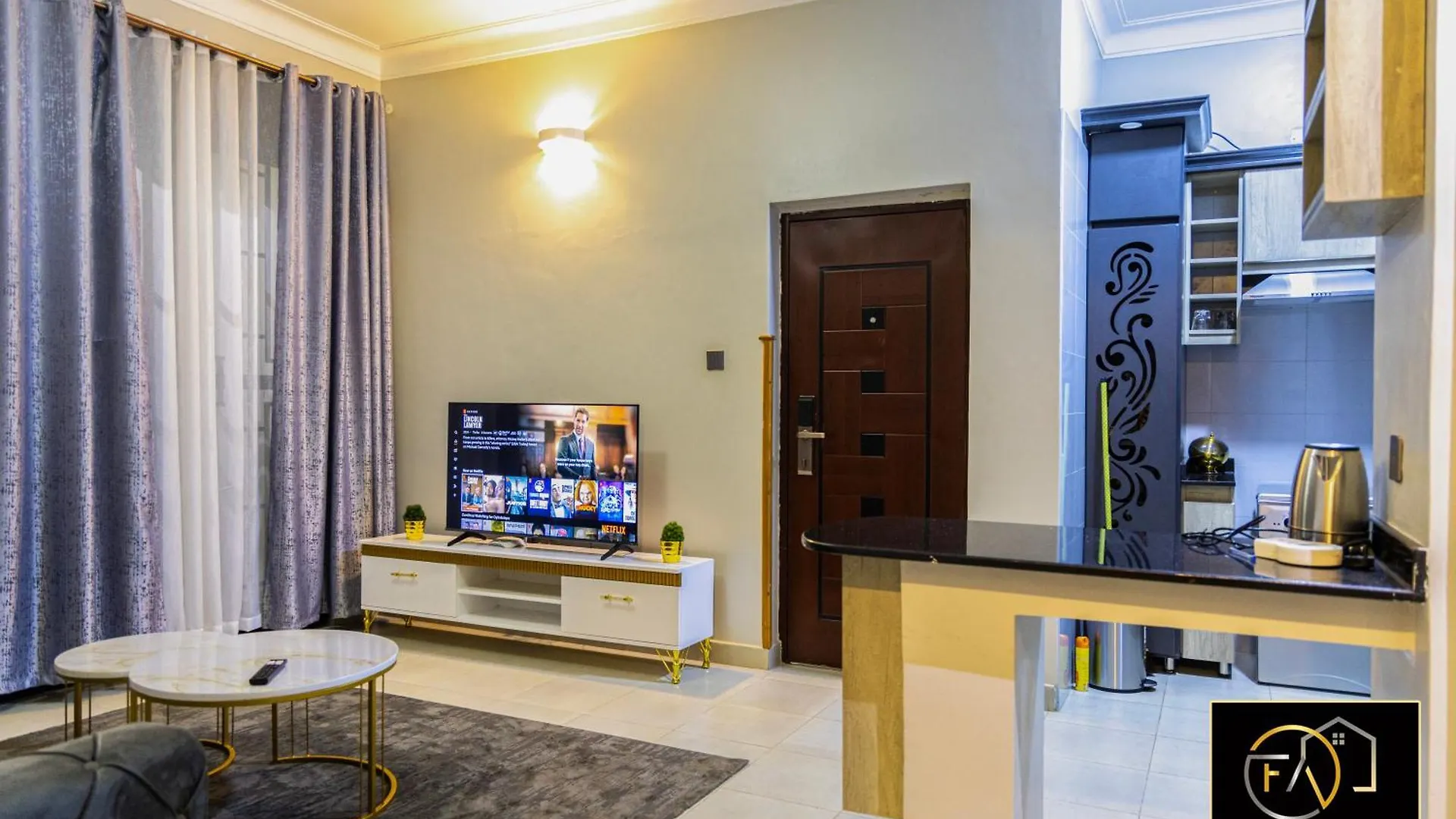 Firstchoice Apartments Καμπάλα